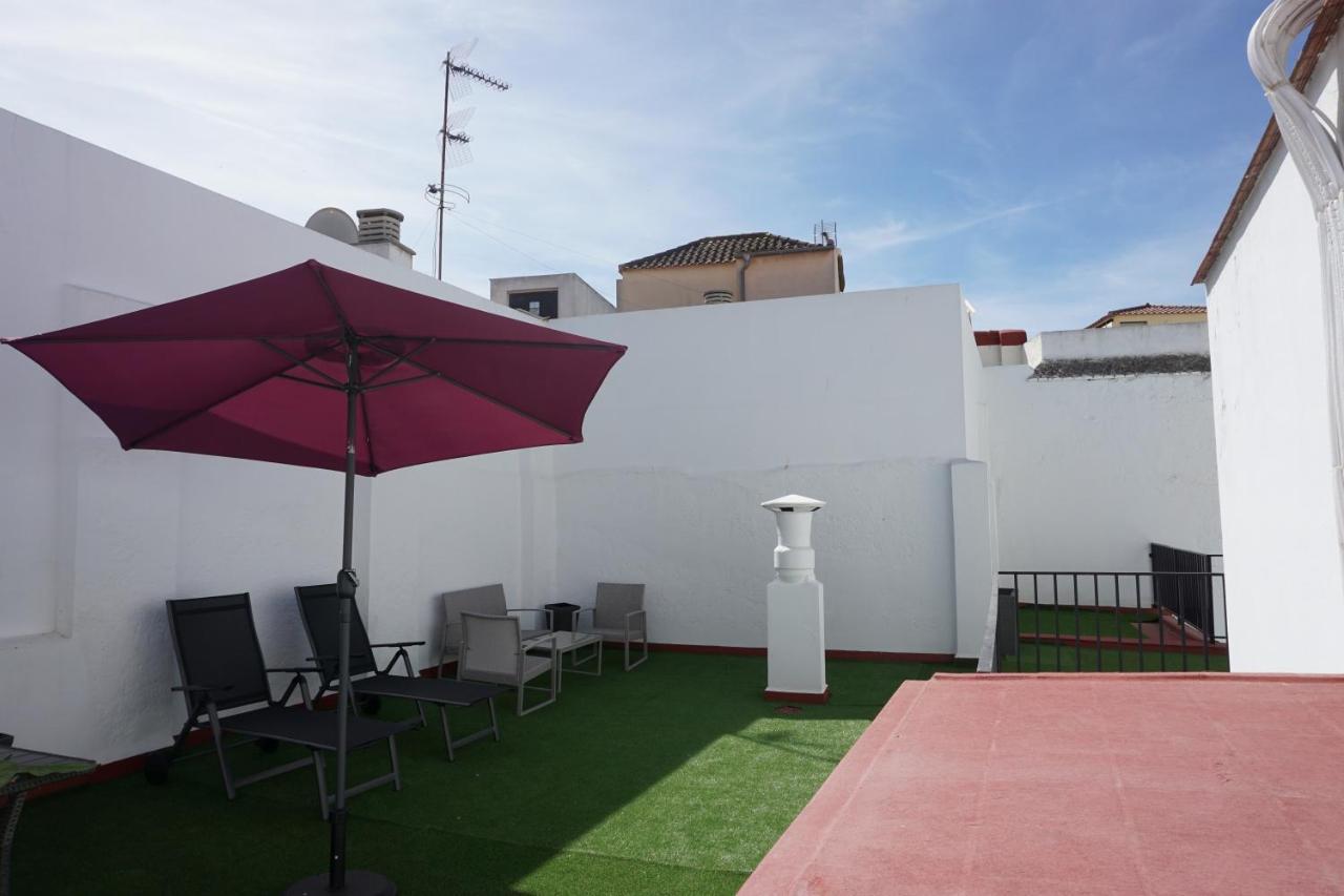 Apartamentos Mediterranea Centro Малага Экстерьер фото