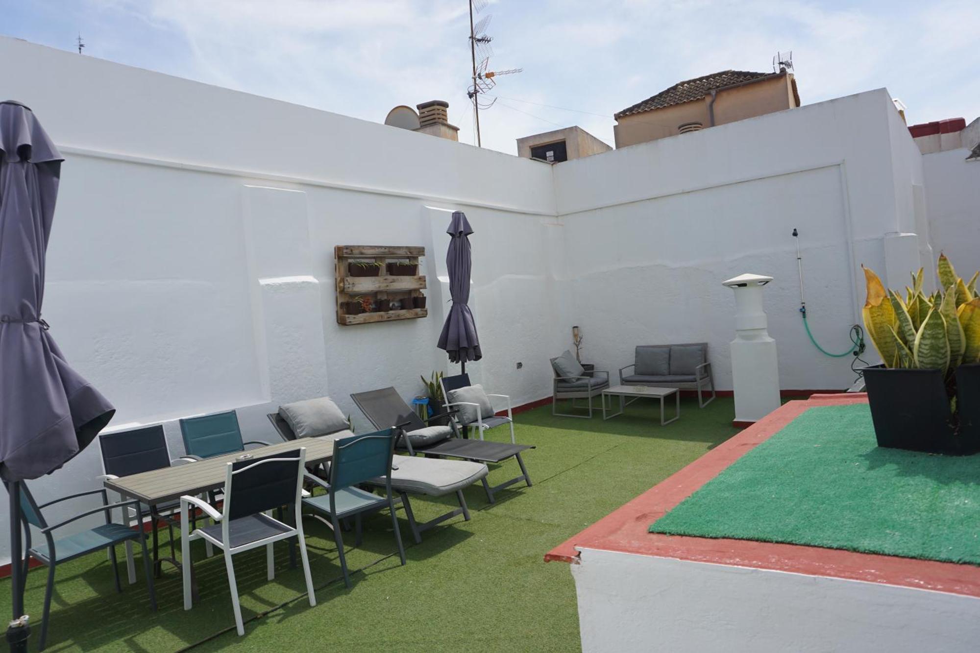 Apartamentos Mediterranea Centro Малага Экстерьер фото