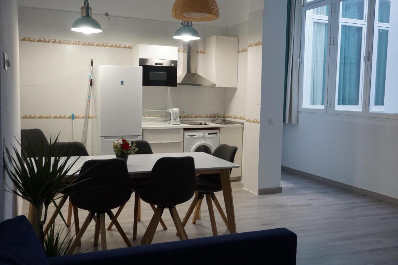 Apartamentos Mediterranea Centro Малага Экстерьер фото