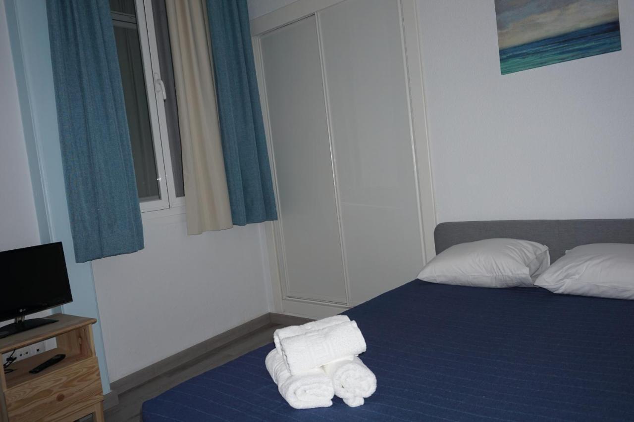 Apartamentos Mediterranea Centro Малага Экстерьер фото